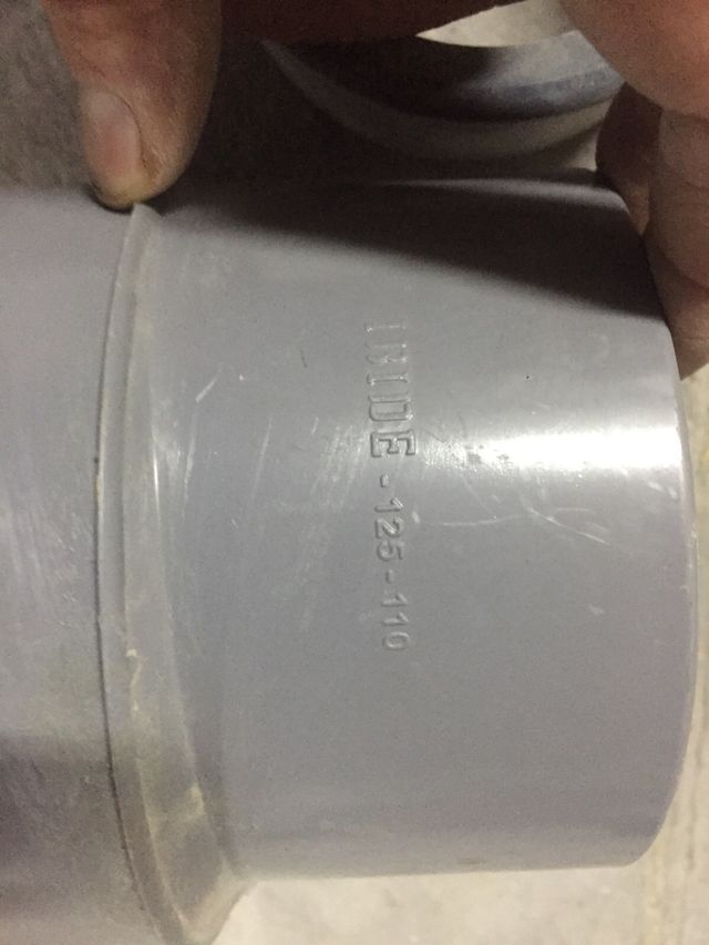 Vendo material de saneamiento y fontaneria