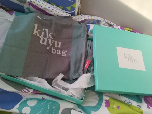 Fular Kikuyu portabebes