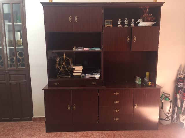 Se vende mueble de comedor antiguo. de segunda mano por 60 € en ... Se vende mueble de comedor antiguo. de segunda mano por 60 € en ...