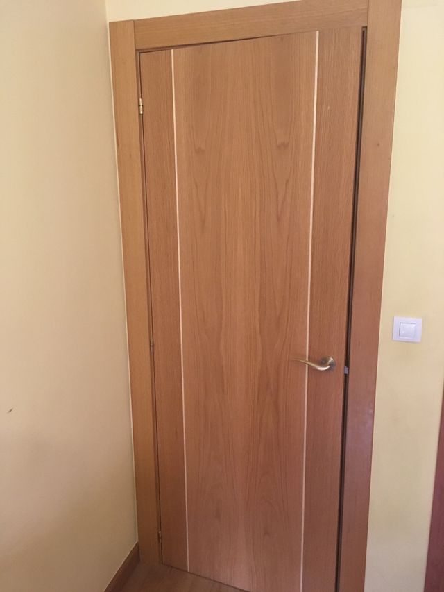 Puerta de interior