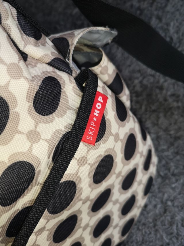 REBAJADO A 20€. Bolsa carro bebe skip Hop