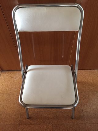 Sillas plegables para cocina de segunda mano en WALLAPOP Sillas plegables para cocina de segunda mano en WALLAPOP