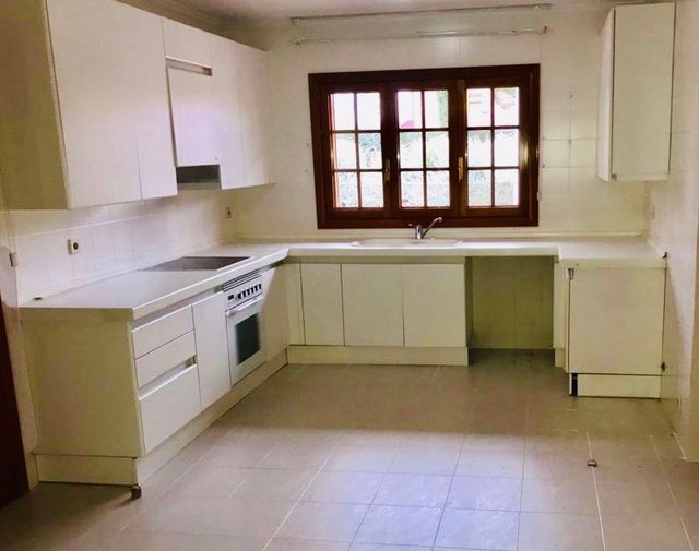 Muebles de cocina blancos Marca Xey de segunda mano por 200 € en Las ... Muebles de cocina blancos Marca Xey de segunda mano por 200 € en Las ...