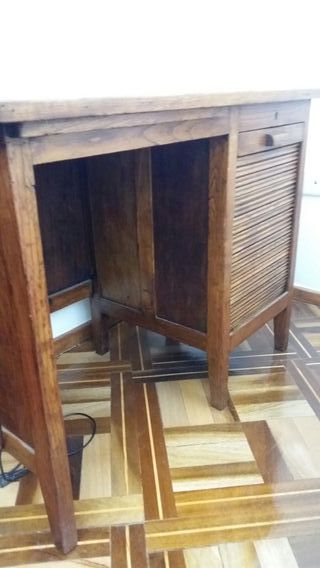 Escritorio de persiana de segunda mano en WALLAPOP