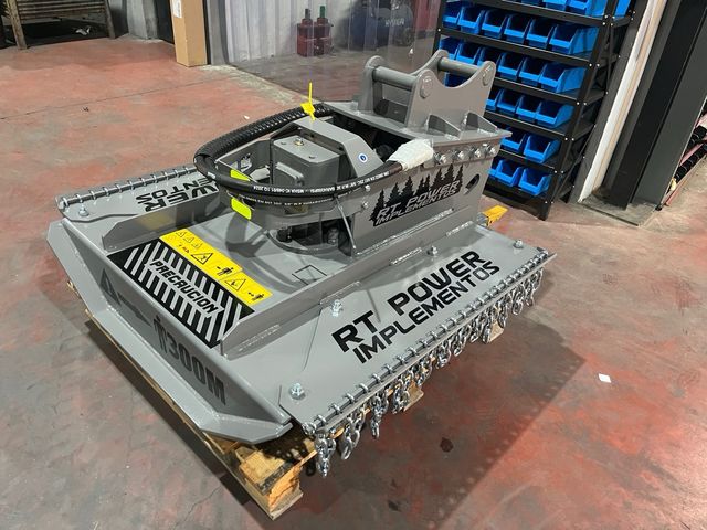 Desbrozadora hidráulica