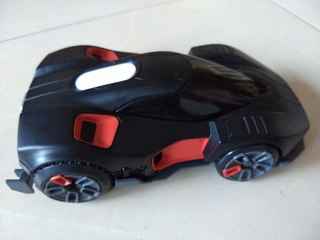 R.E.V. Robotic Enhancement Vehicles - WowWee