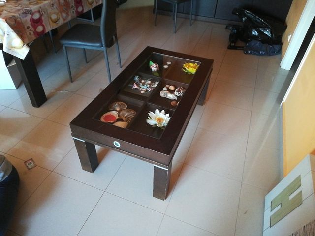 Mesa pequeña para comedor de segunda mano por 30 € en Vilanova i la ... Mesa pequeña para comedor de segunda mano por 30 € en Vilanova i la ...