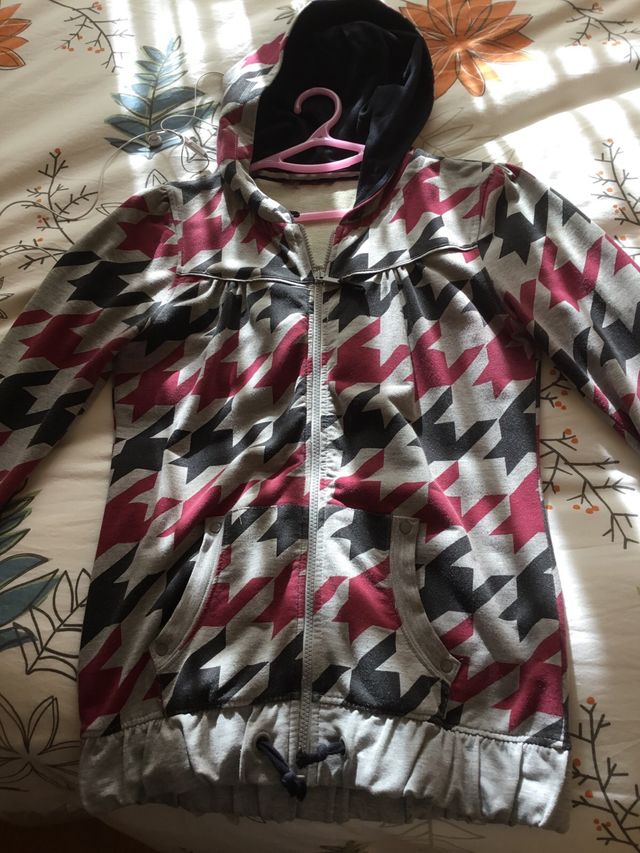 Sudadera Bershka Talla M/L