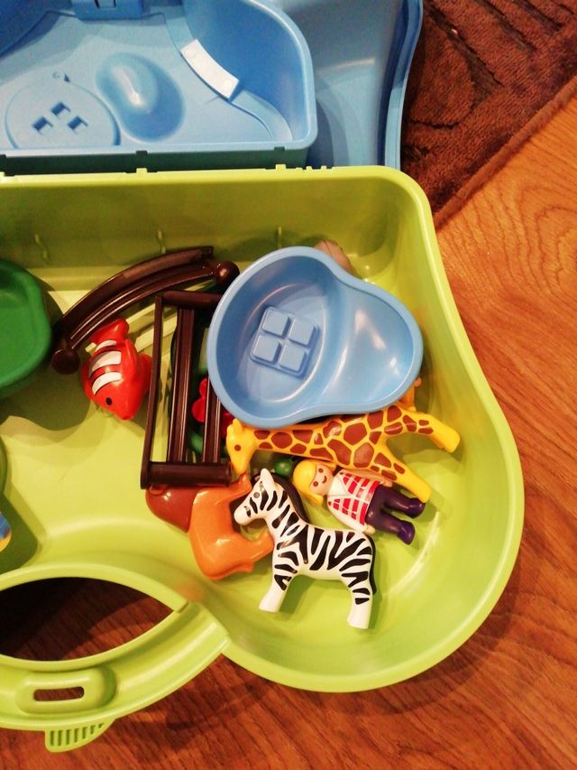 Maletín de playmobil