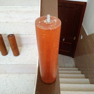 Patas de madera para somier/tapiflex de segunda mano por 28 € en