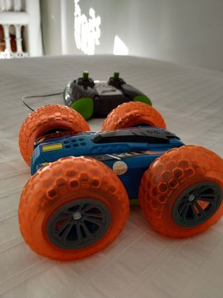 coche teledirigido reversible
