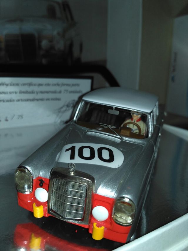 Hobbyclassic Mercedes 300 Se