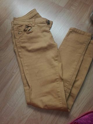 Mostaza De Mano Pantalon Color Por Segunda Pitillo 5 srCBtxhdQo Tienda CORREMÓN Mallas y pantalones