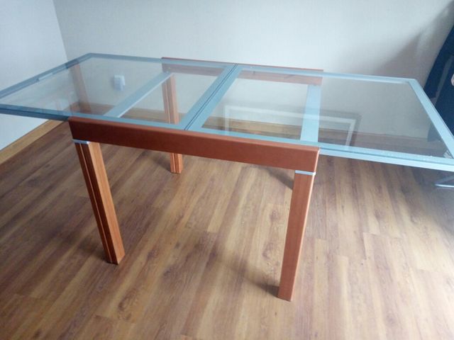 Mesa comedor cristal y madera de segunda mano por 70 € en Tarragona ... Mesa comedor cristal y madera de segunda mano por 70 € en Tarragona ...