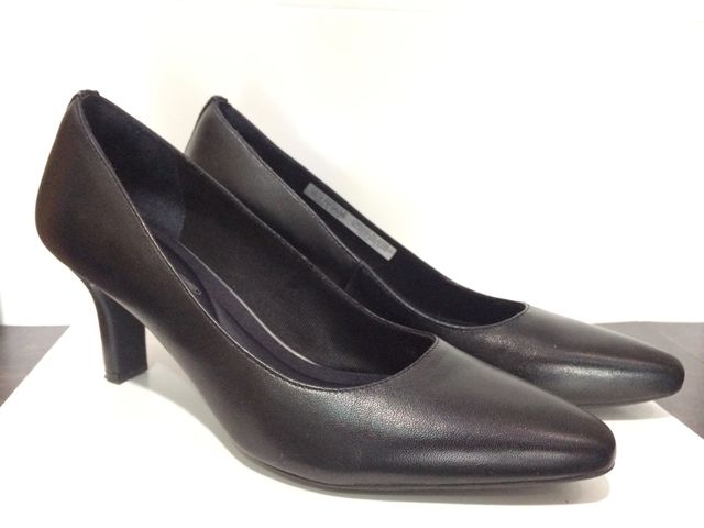 Zapatos de salón de piel negros Rockport