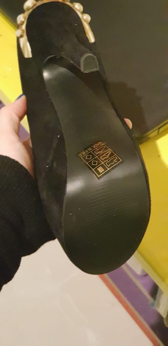 Zapatos de tacón a estrenar. Talla 37
