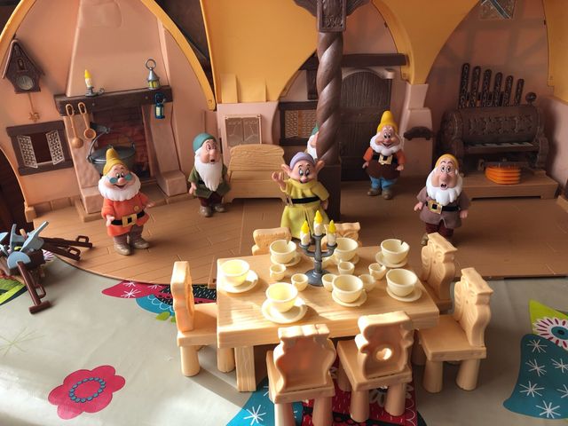 Casa de Blancanieves y los 7 enanitos