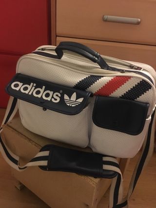 mochila bandolera adidas