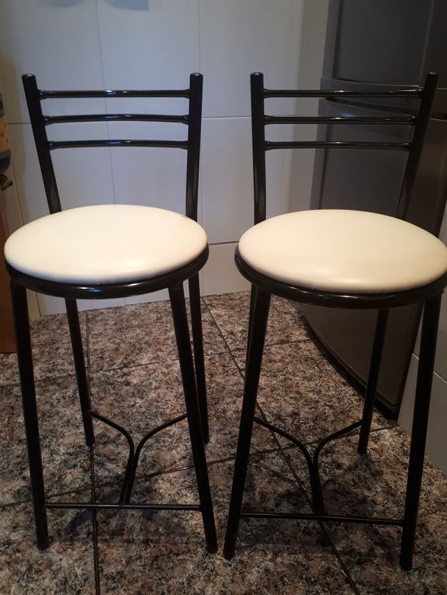 Taburetes Cocina Altos Diseño de segunda mano por 80 € en Barcelona ... Taburetes Cocina Altos Diseño de segunda mano por 80 € en Barcelona ...