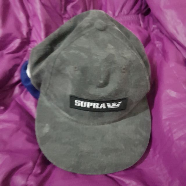 Berretto regolabile Supra Grey