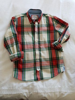 Camisa cuadros niña de segunda mano por 4,5 € en Mesas de Camisa de cuadros niña ZARA GIRLS de segunda mano por 5 € en