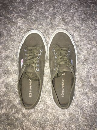 superga caqui