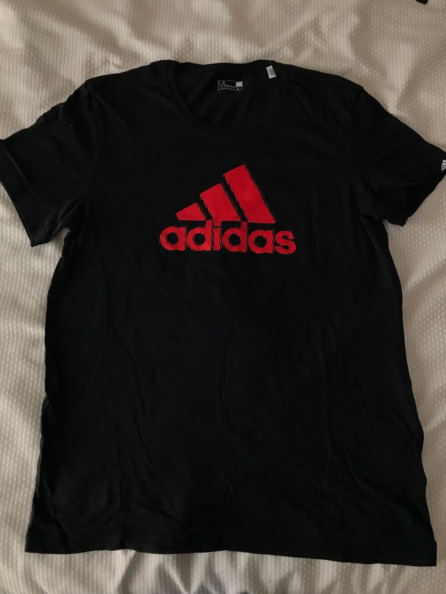 flota Identificar Persona a cargo Camiseta de Adidas talla M de hombre de segunda mano por 10 € en Santiago de Compostela en WALLAPOP flota Identificar Persona a cargo Camiseta de Adidas talla M de hombre de segunda mano por 10 € en Santiago de Compostela en WALLAPOP