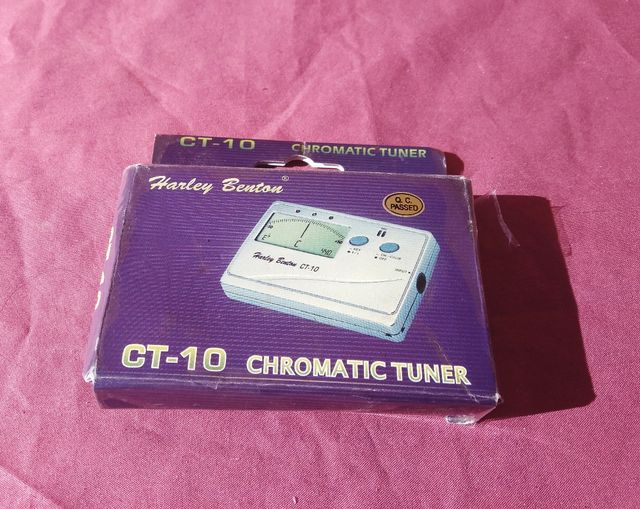 Afinador cromatico con micro y entrada Jack