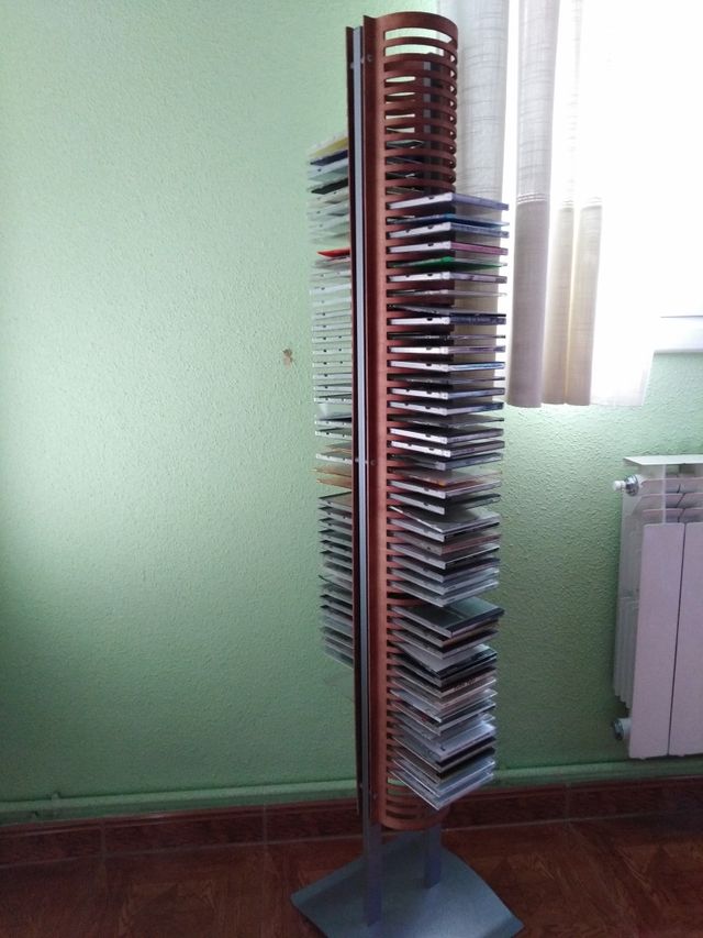 Torre para CDs