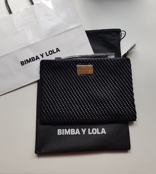 Bolso,Clutch Bimba y Lola.Con etiqueta de segunda mano por 35 EUR en Madrid  en WALLAPOP
