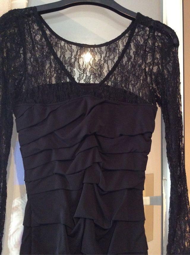 Vestido drapeado negro