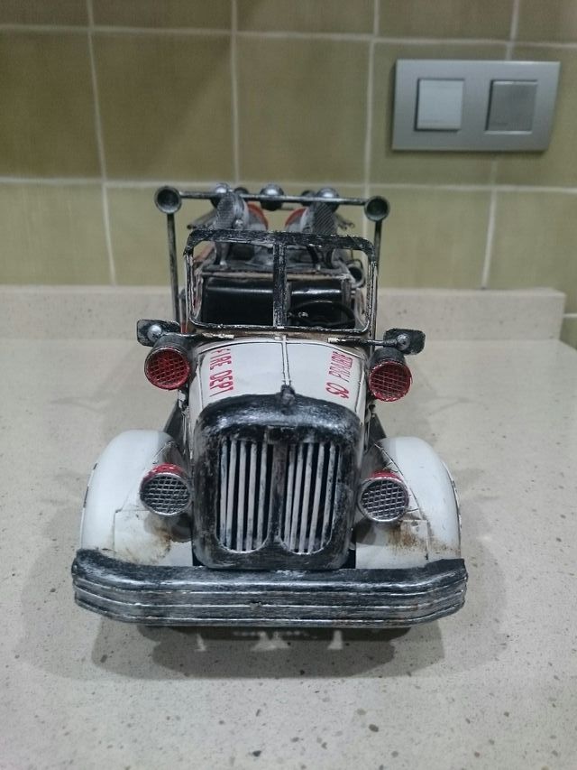 Camión de bomberos antiguo