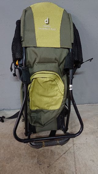 Mochila portabebe Deuter Kid Comfort I Plus de segunda mano por 50 EUR en  Sevilla en WALLAPOP