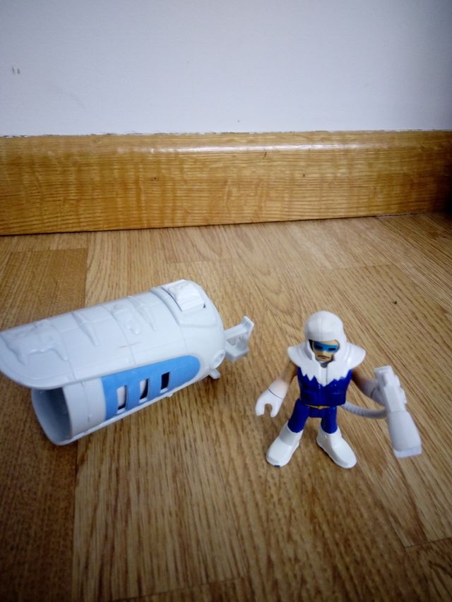 hombre de hielo, liga de la justicia