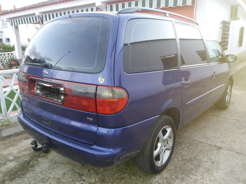 Ford Galaxy 1999 - foto 1