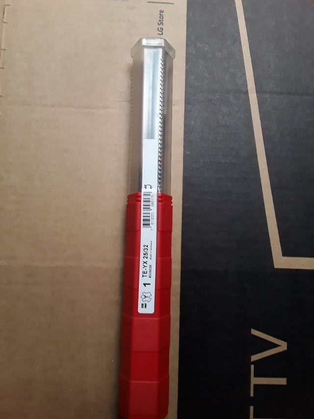 broca hilti sds MAX,medidas en la foto