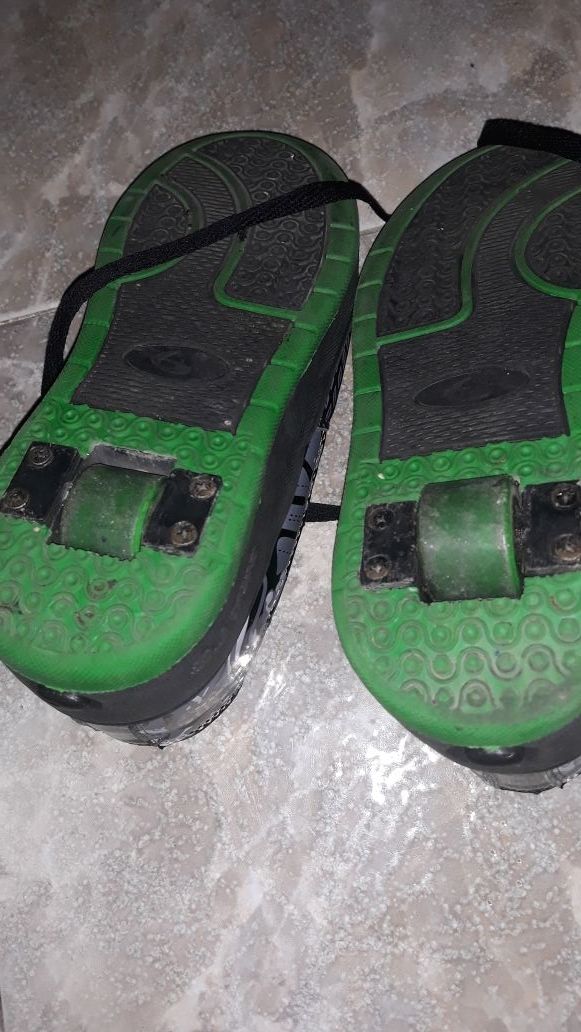 zapatillas con ruedas