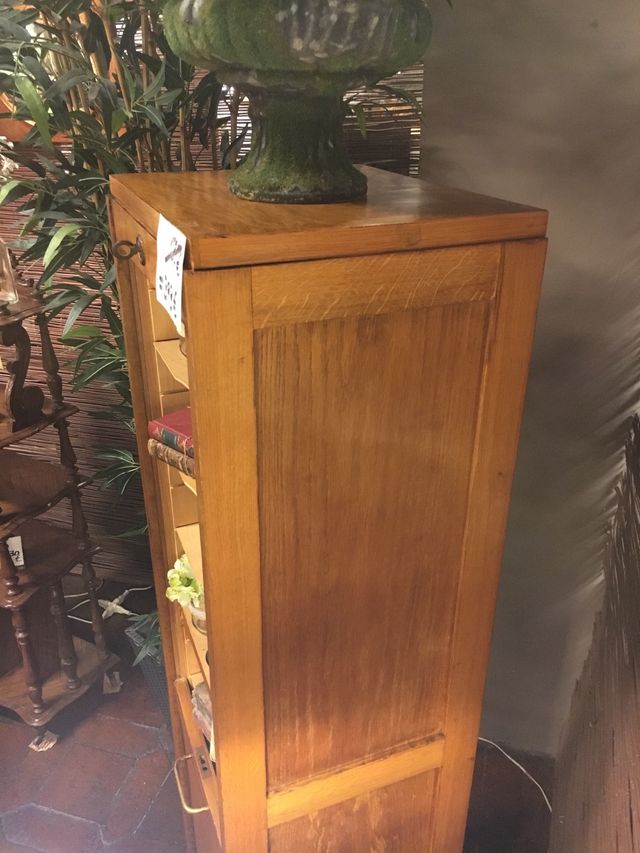 Archivador de segunda mano por 399 € en Madrid en WALLAPOP