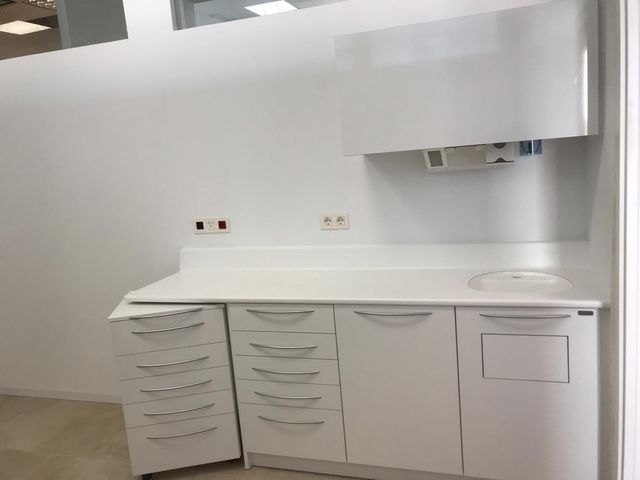 Mobiliario clinica dental segunda mano Mobiliario clinica dental segunda mano
