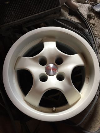 Jante acier 15 pouces entraxe 5 trous 140 mm pour pneu 165 à 195 - 15