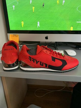 Zapatillas Cruyff rojas de segunda mano por 100 EUR en Tarragona en WALLAPOP