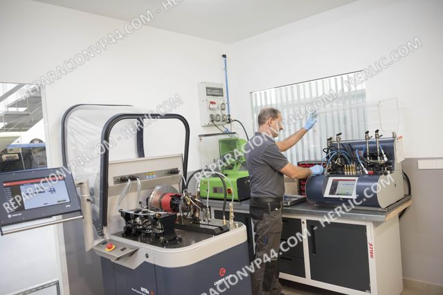 INYECTOR PIEZO 0445117022 3. 0 TDI AUDI A4 A5 A