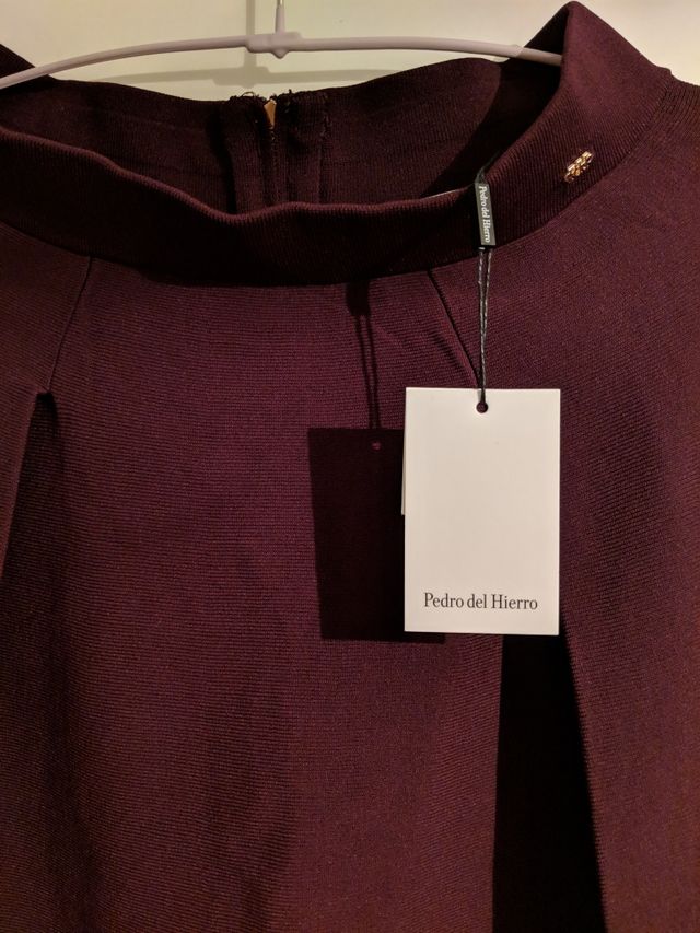 Pedro del Hierro - falda T. S y L a estrenar