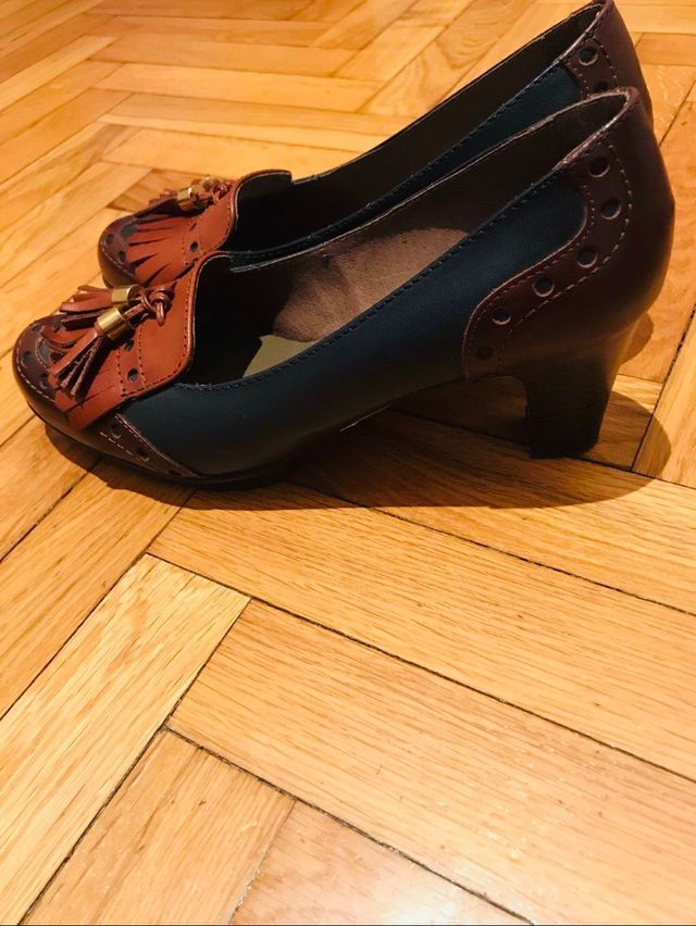 Zapatos mujer nuevos con tacón talla 39Corte I.
