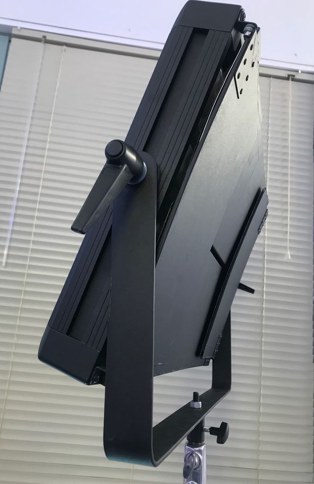 Schermi a luce fredda, fotografia, televisione e film