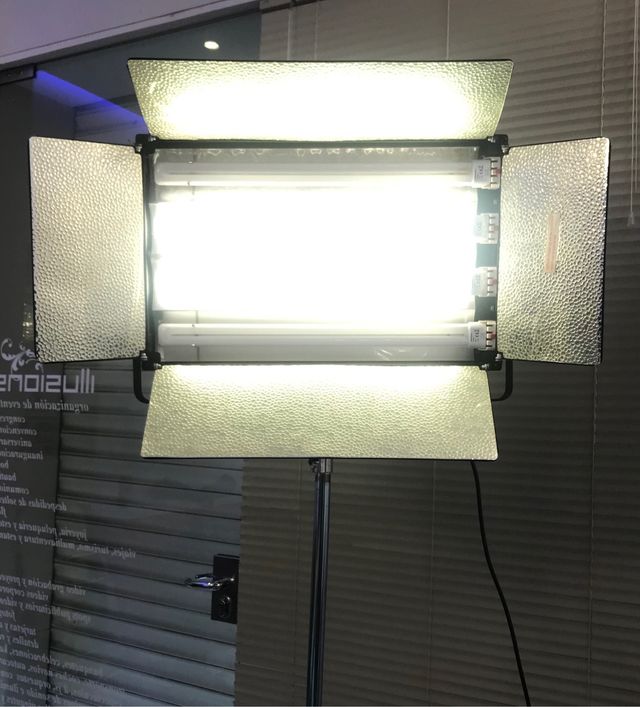 Schermi a luce fredda, fotografia, televisione e film