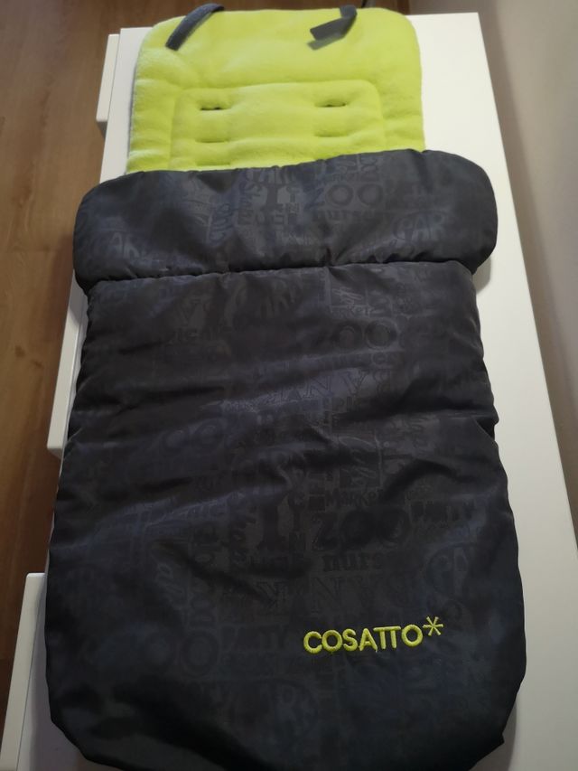 Saco silla, bolsa y cambiador de Cosatto.