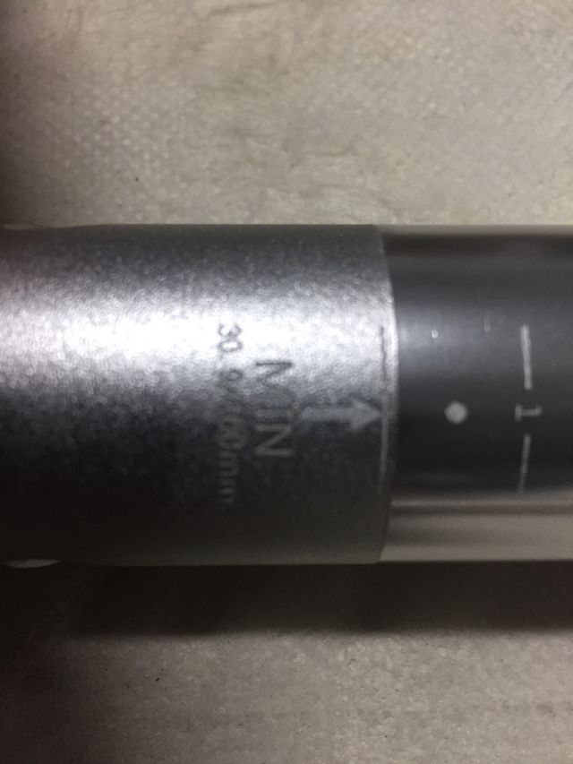 Tija aluminio  como nueva