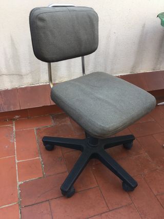 Sillas de oficina vintage de segunda mano en Barcelona en WALLAPOP Sillas de oficina vintage de segunda mano en Barcelona en WALLAPOP