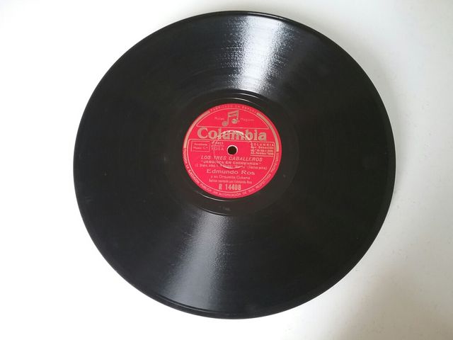 Disco de pizarra antiguo Columbia Notas Mágicas